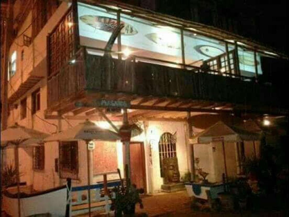 Tio Richi Surfcamp Hostel Punta Hermosa Luaran gambar